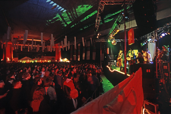 bf07_17hippies (11)